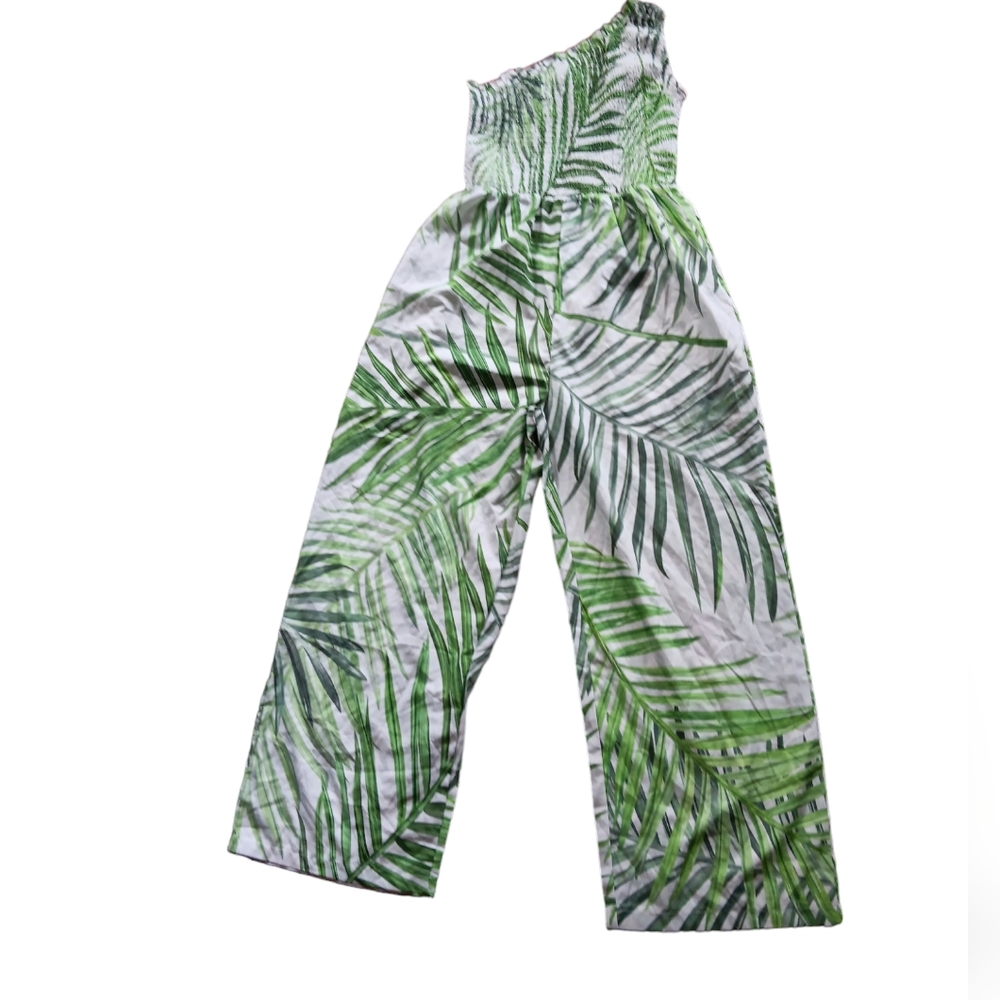 Wide‎ leg jumpsuit